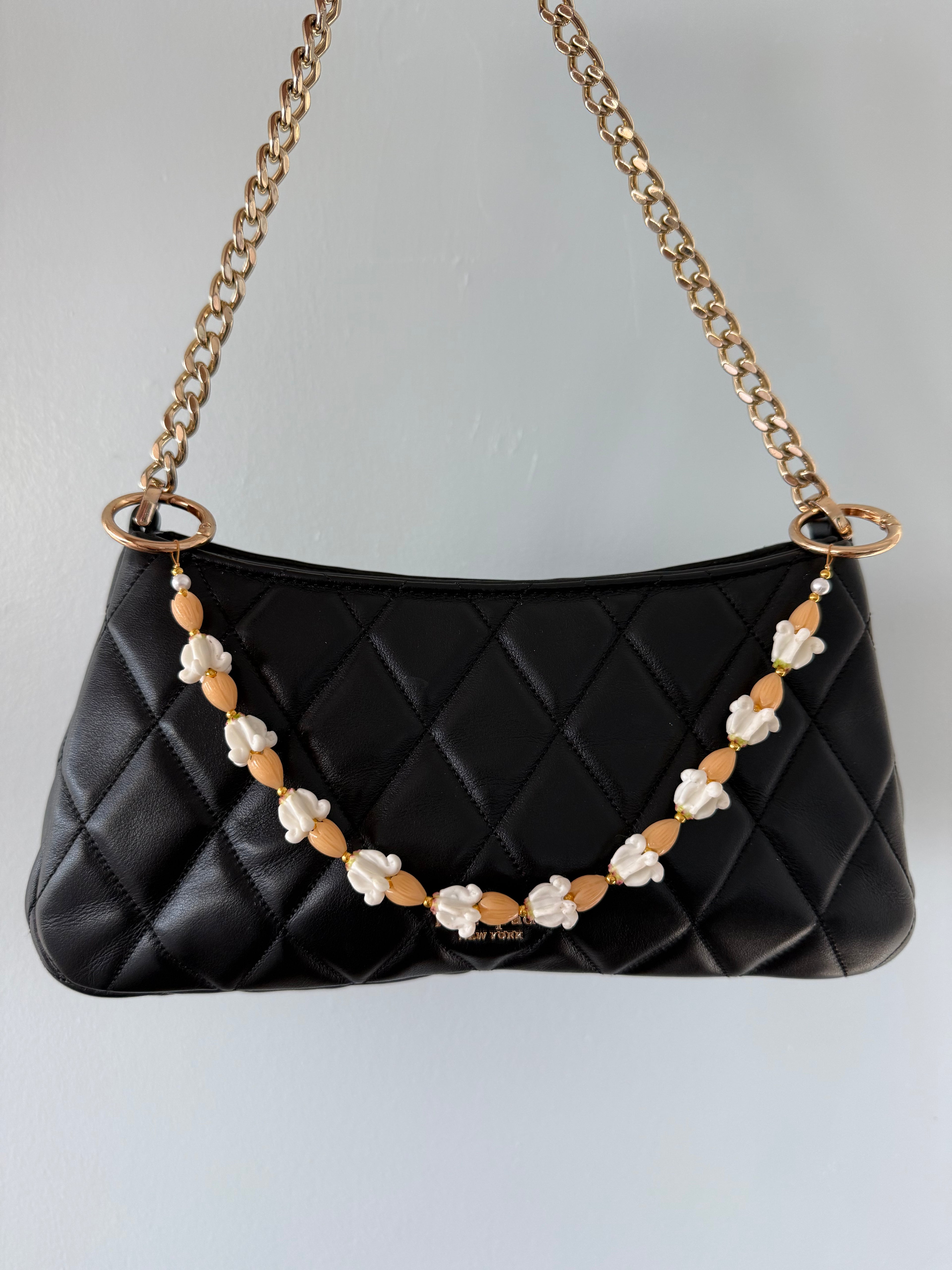 White Pua Kalaunu and Apricot Pikake