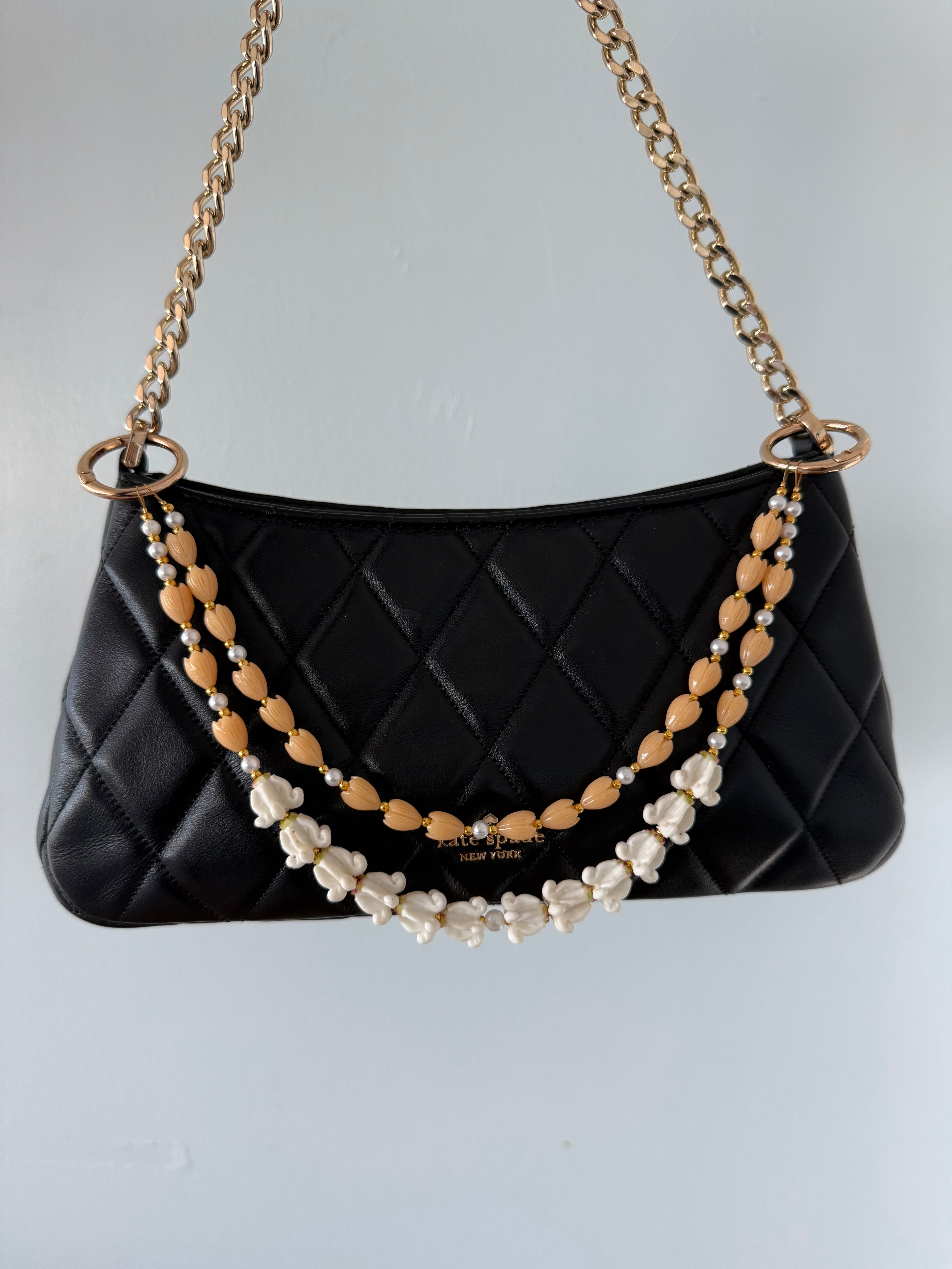 White Pua Kalaunu with Apricot Pikake